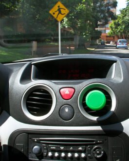 TE0361 Magnetic Car Holder